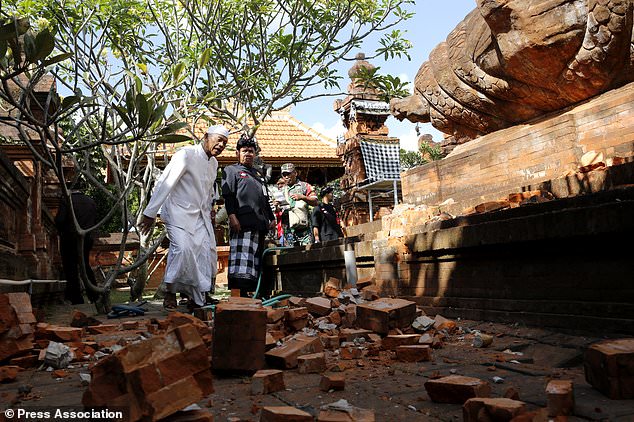 Gempa Rusak Pura Hindu dan Sejumlah Rumah di Bali